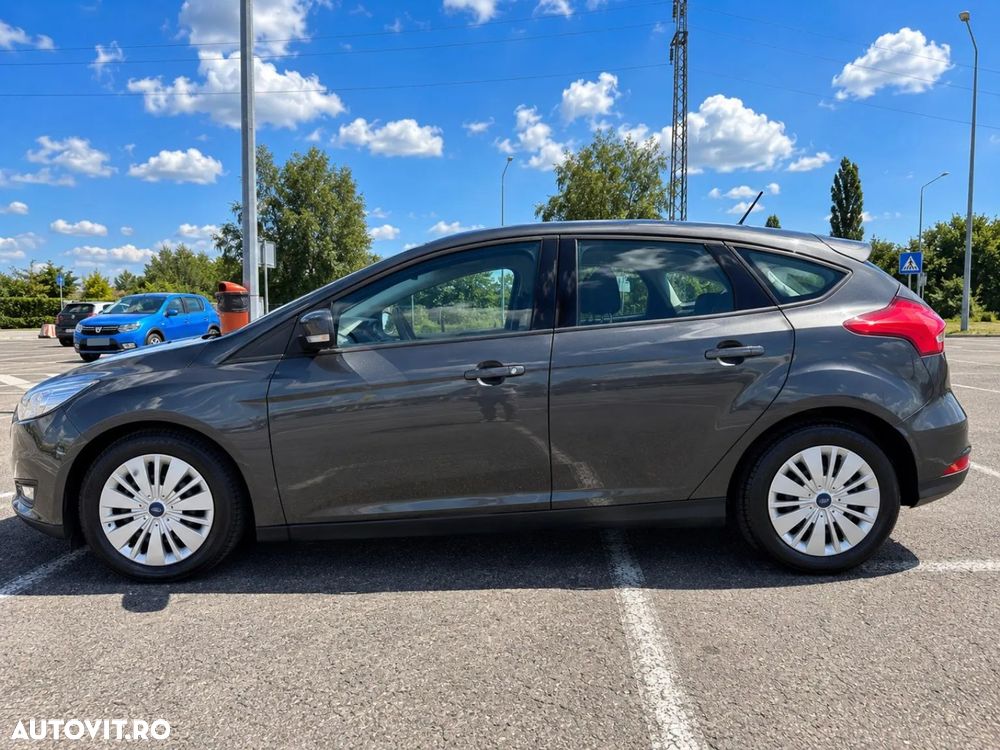 Ford Focus 1.5 EcoBoost Active Business - 3