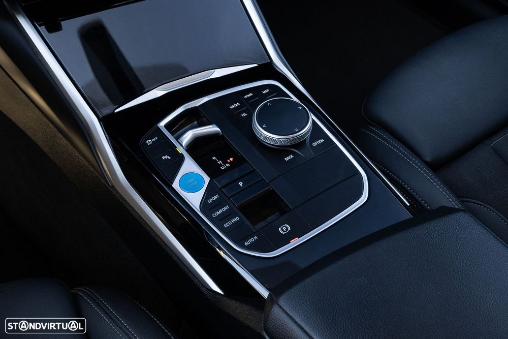 BMW i4 eDrive35 - 23