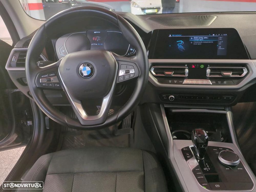 BMW 330 e Corporate Edition Auto - 8