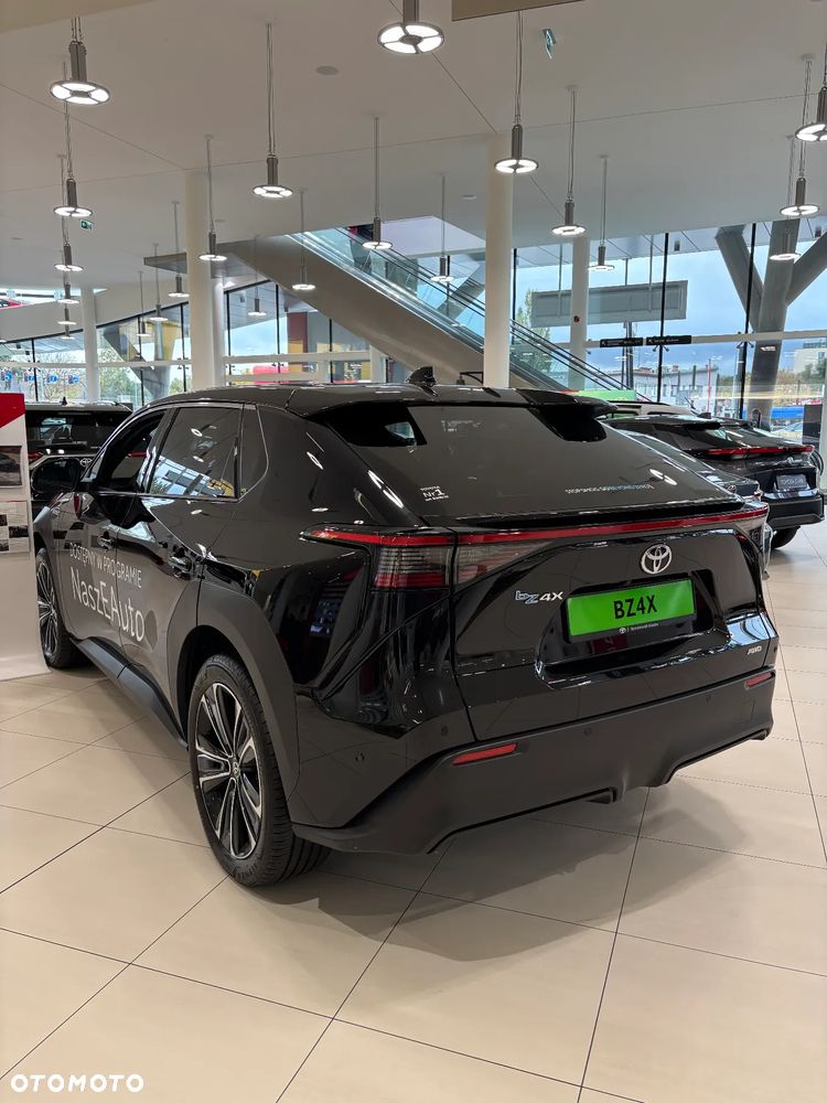 Toyota bZ4X 71.4kWh 4x4 Premiere Edition - 4