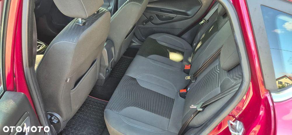 Ford Fiesta 1.25 Titanium EU6 - 13