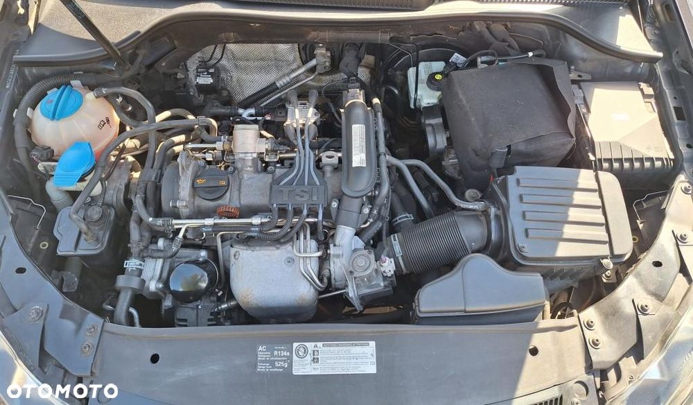 Volkswagen Golf 1.2 TSI BMT Trendline Perfectline - 22