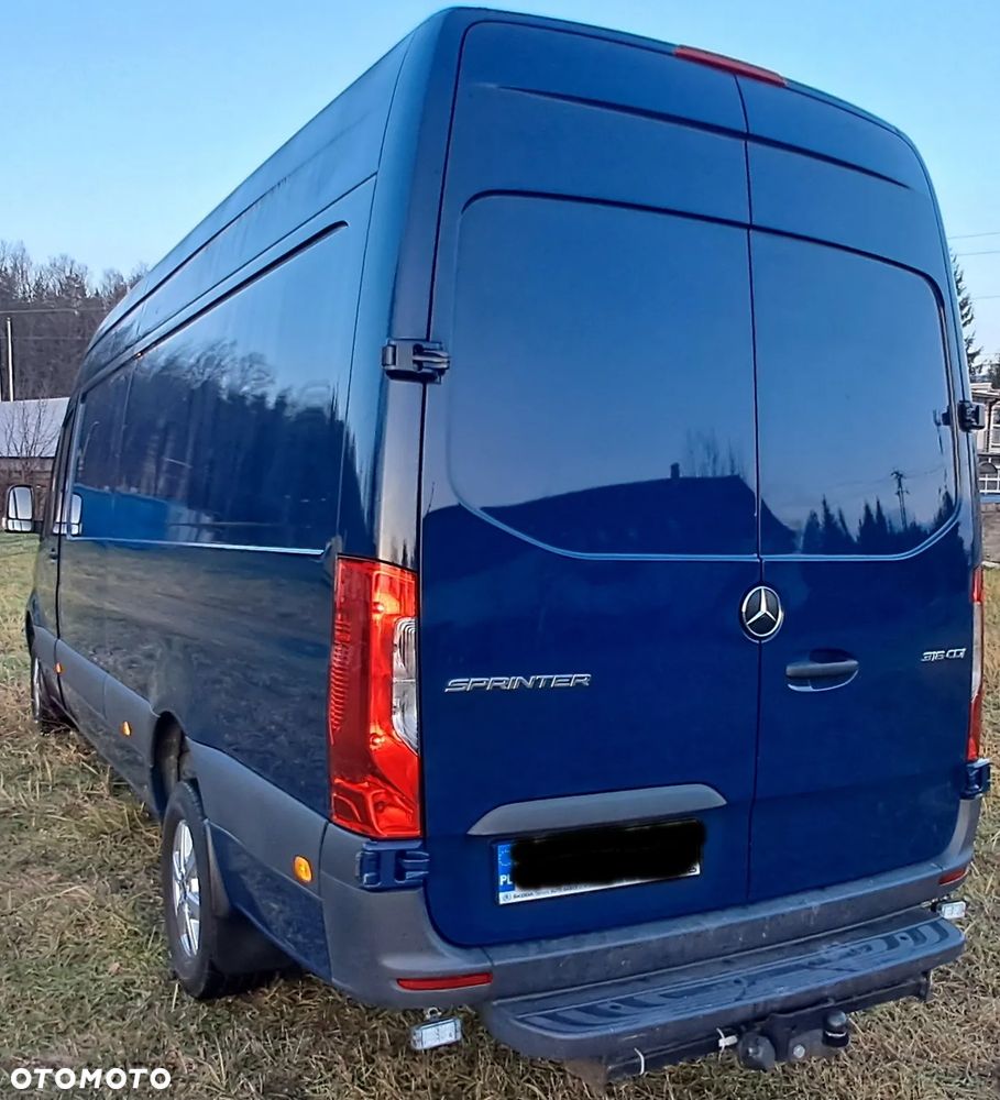 Mercedes-Benz SPRINTER - 4