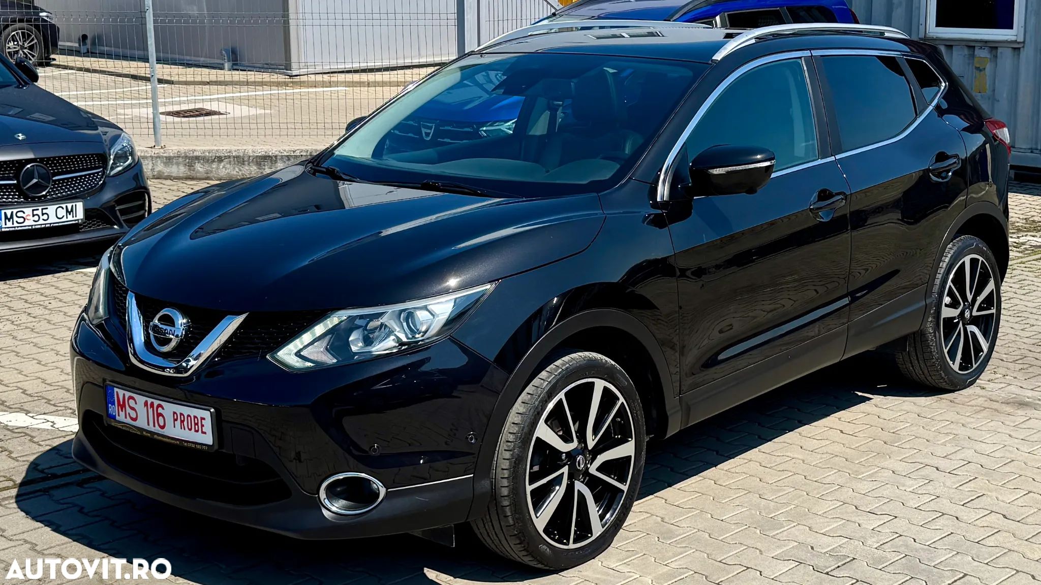 Nissan Qashqai 1.6 DCI 4 x 4 DPF Start/Stop tekna - 1