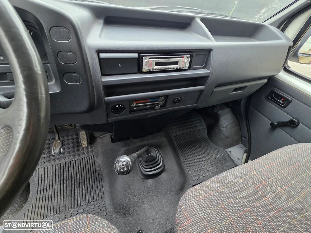 Ford Transit 100 L 2.5 D TSE - 10