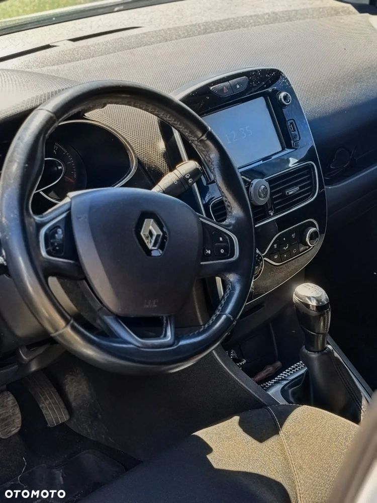 Renault Clio 1.2 16V Limited - 9