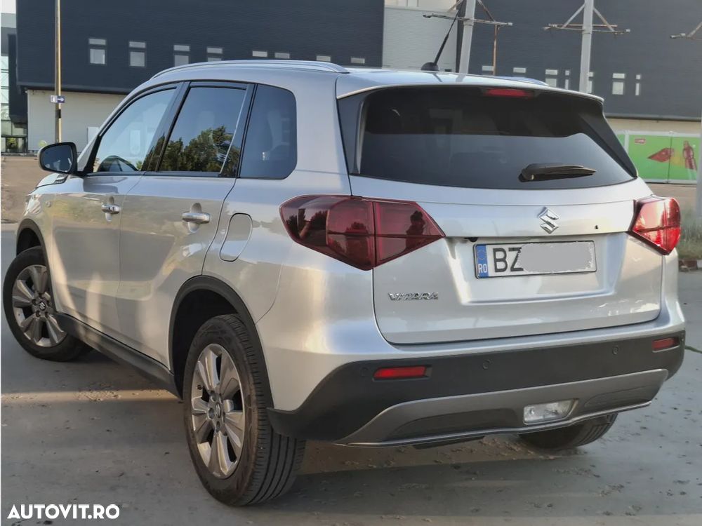 Suzuki Vitara 1.4 Boosterjet MHEV Passion - 8