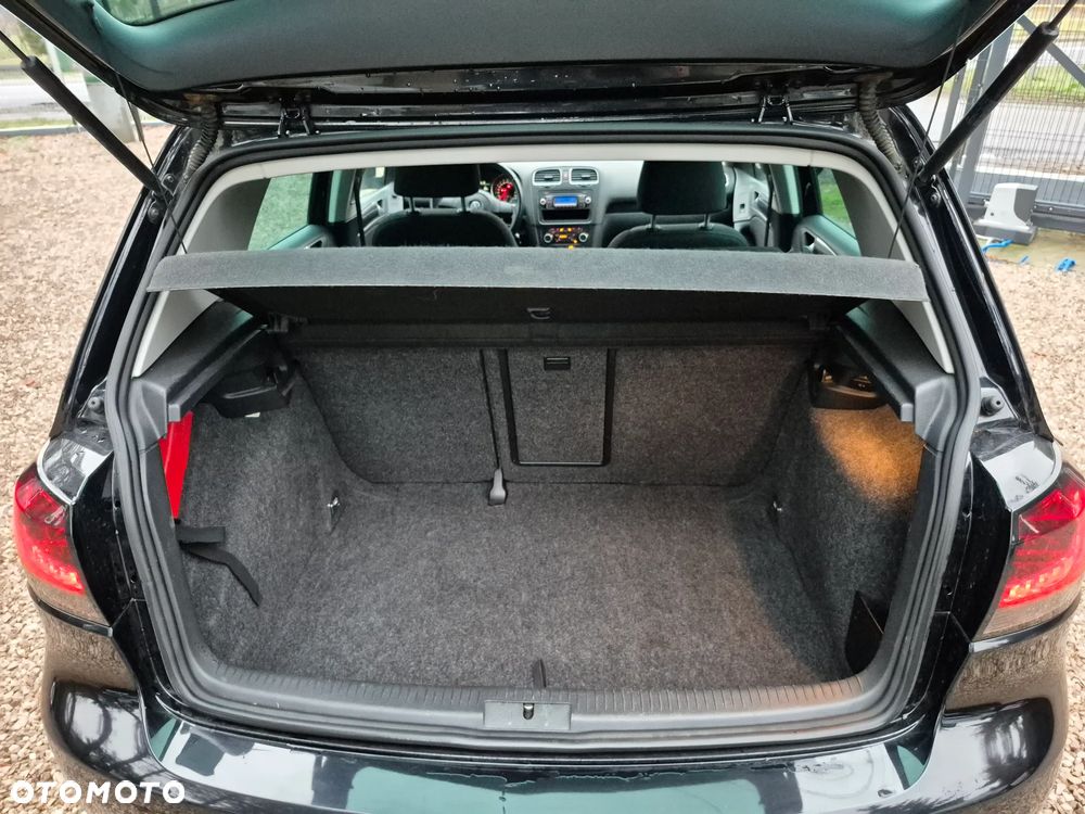 Volkswagen Golf 1.6 Edition - 26