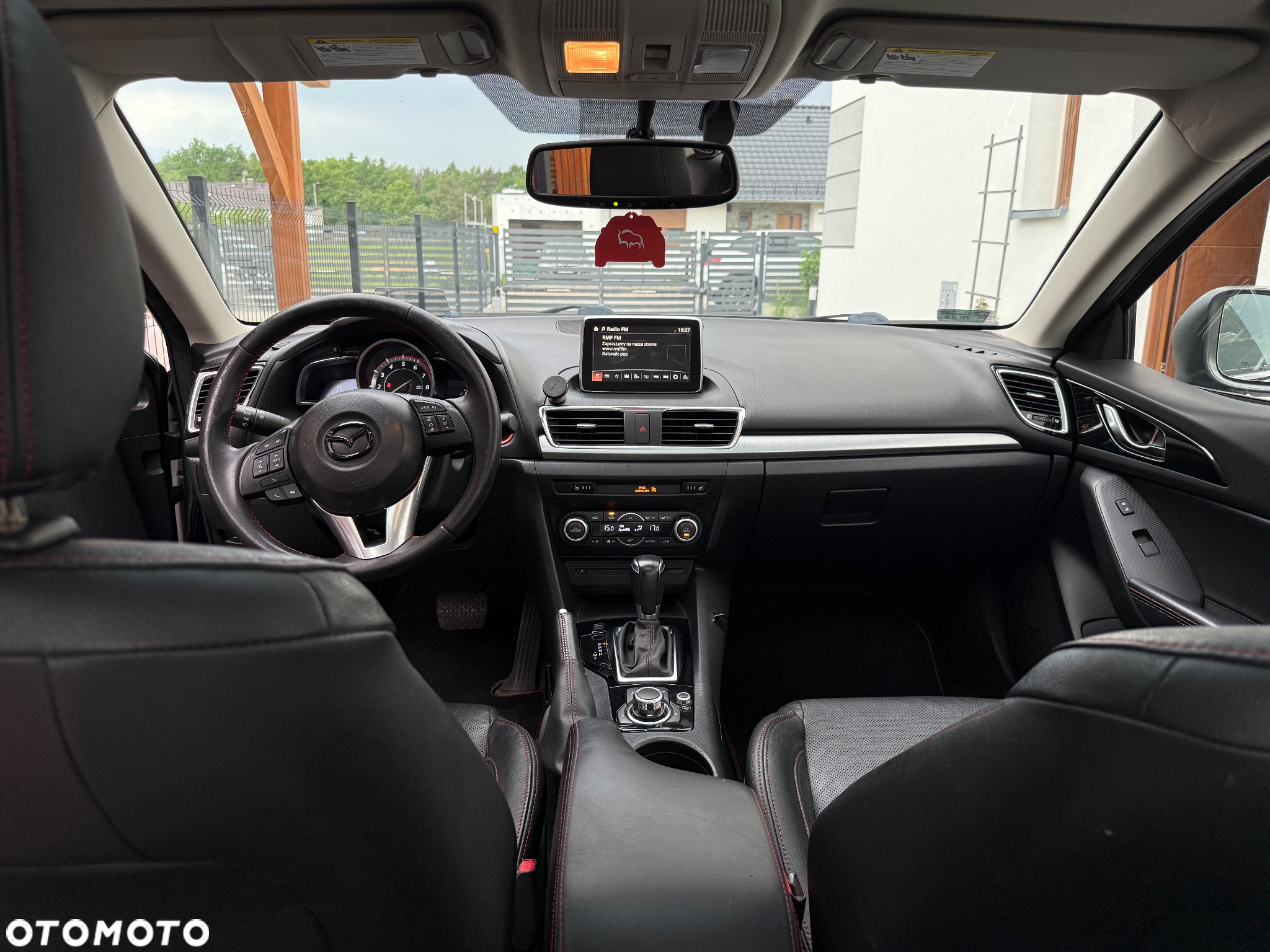 Mazda 3 - 16