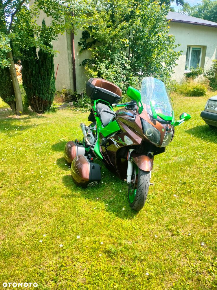 Yamaha FJR - 2