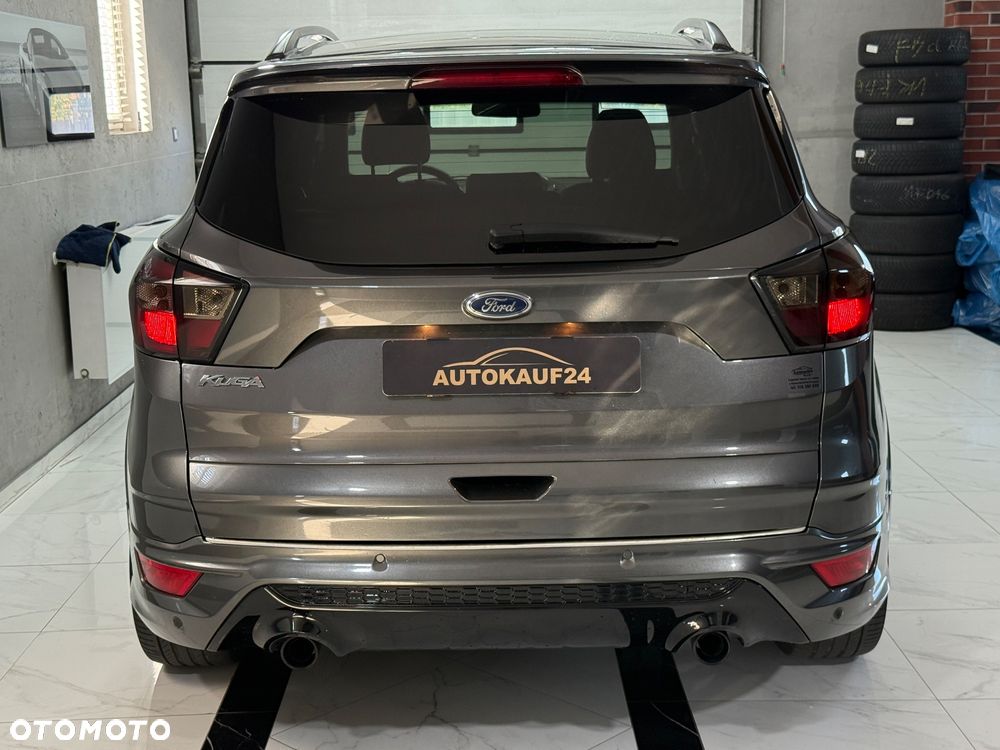 Ford Kuga 1.5 EcoBoost 2x4 ST-Line - 8