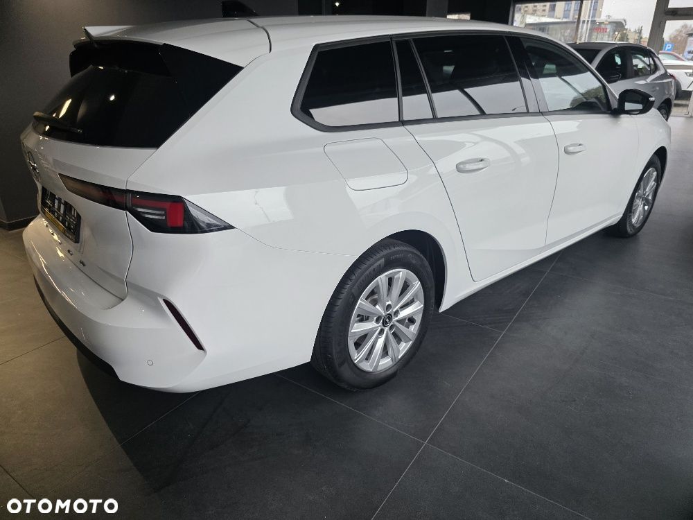 Opel Astra 1.2 T Business Edition S&S - 5