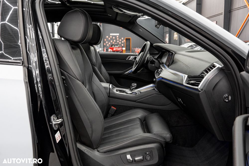 BMW X6 xDrive40i - 12
