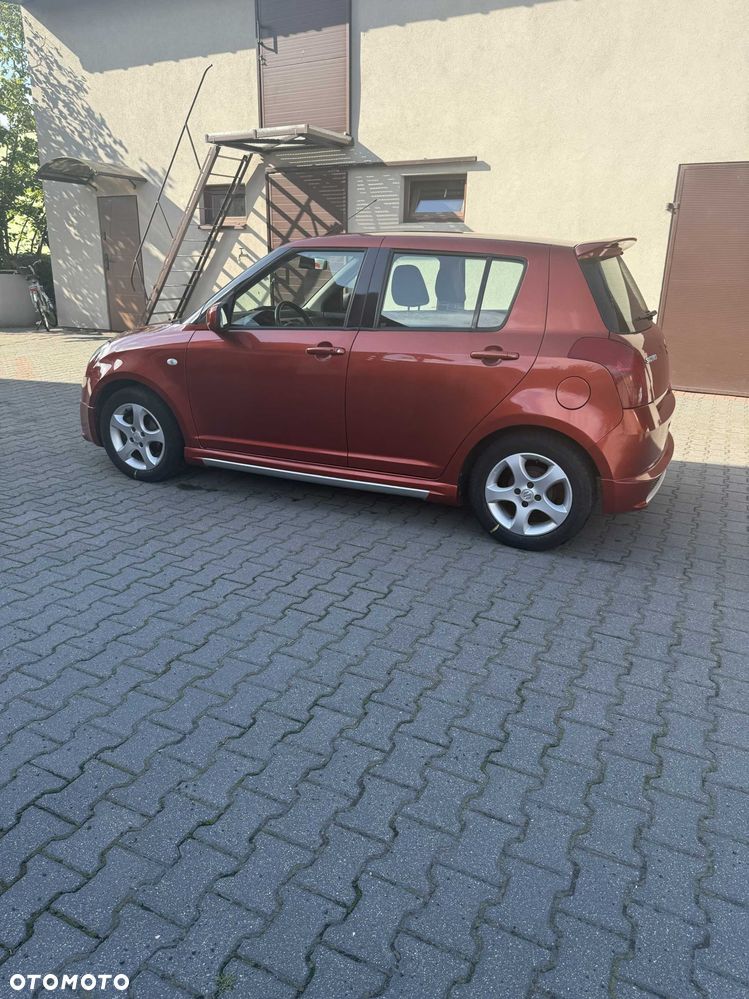 Suzuki Swift - 2
