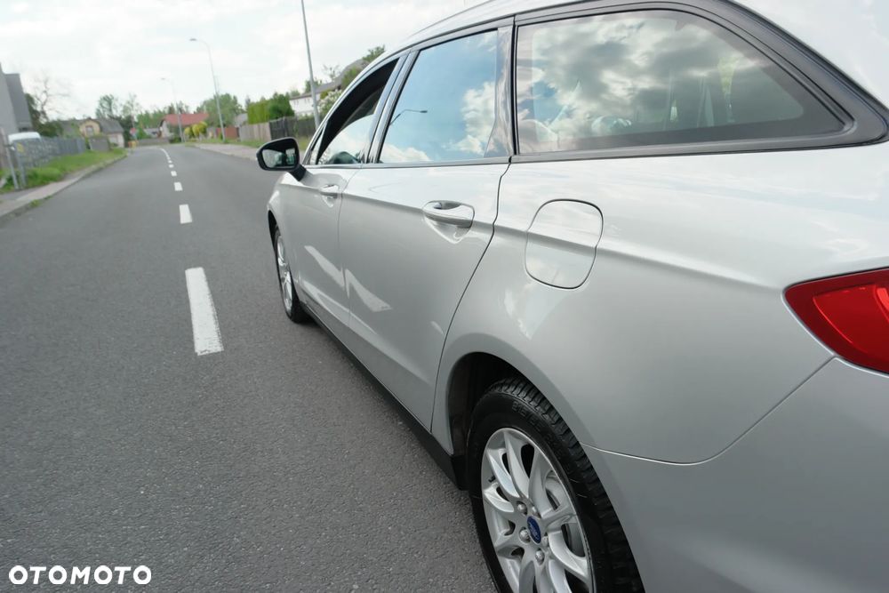 Ford Mondeo - 10