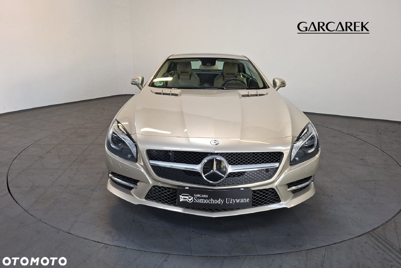 Mercedes-Benz SL - 8