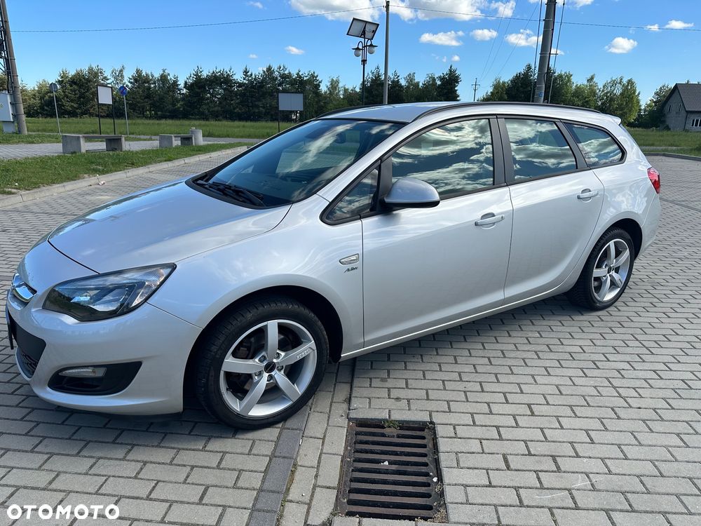 Opel Astra 2.0 CDTI Exklusiv - 5