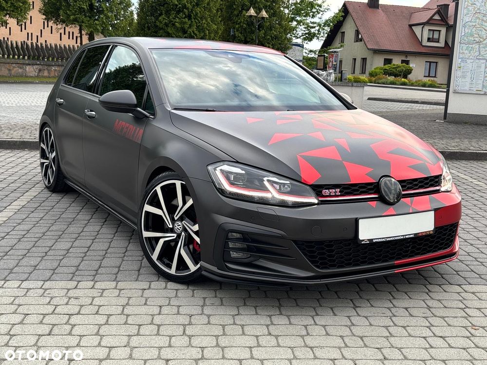 Volkswagen Golf GTI (BlueMotion Technology) DSG Performance - 2