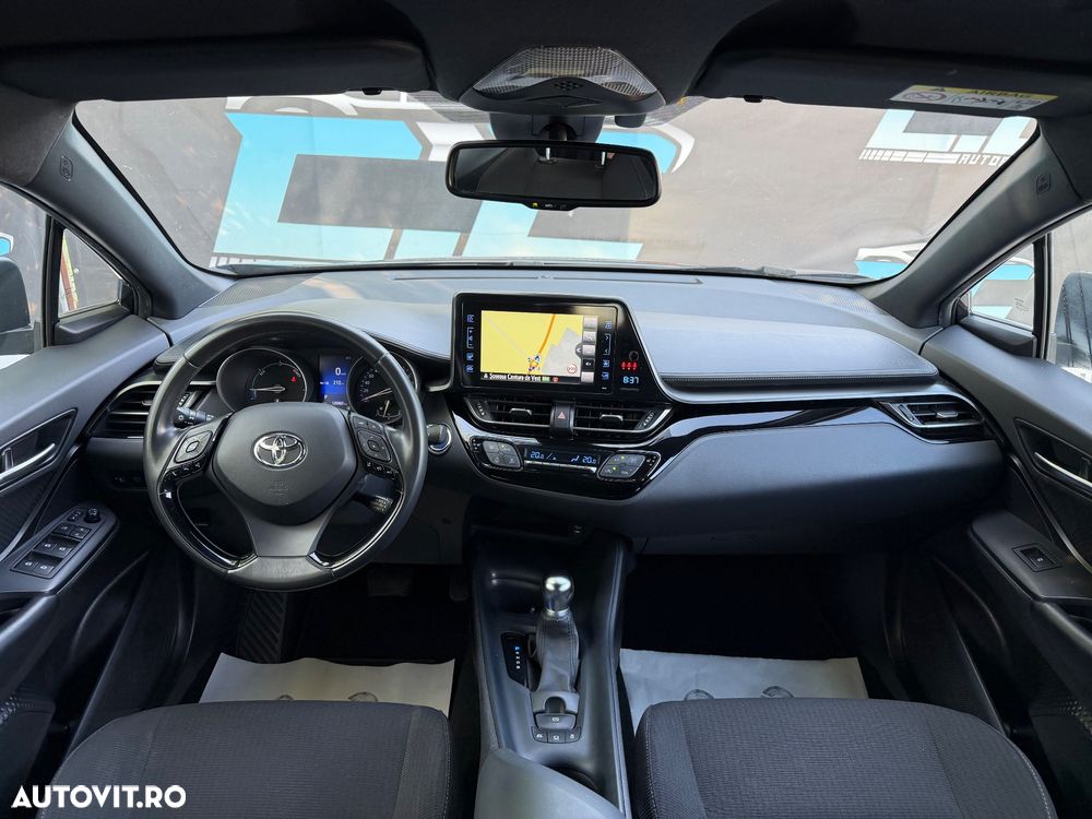 Toyota C-HR Style - 7