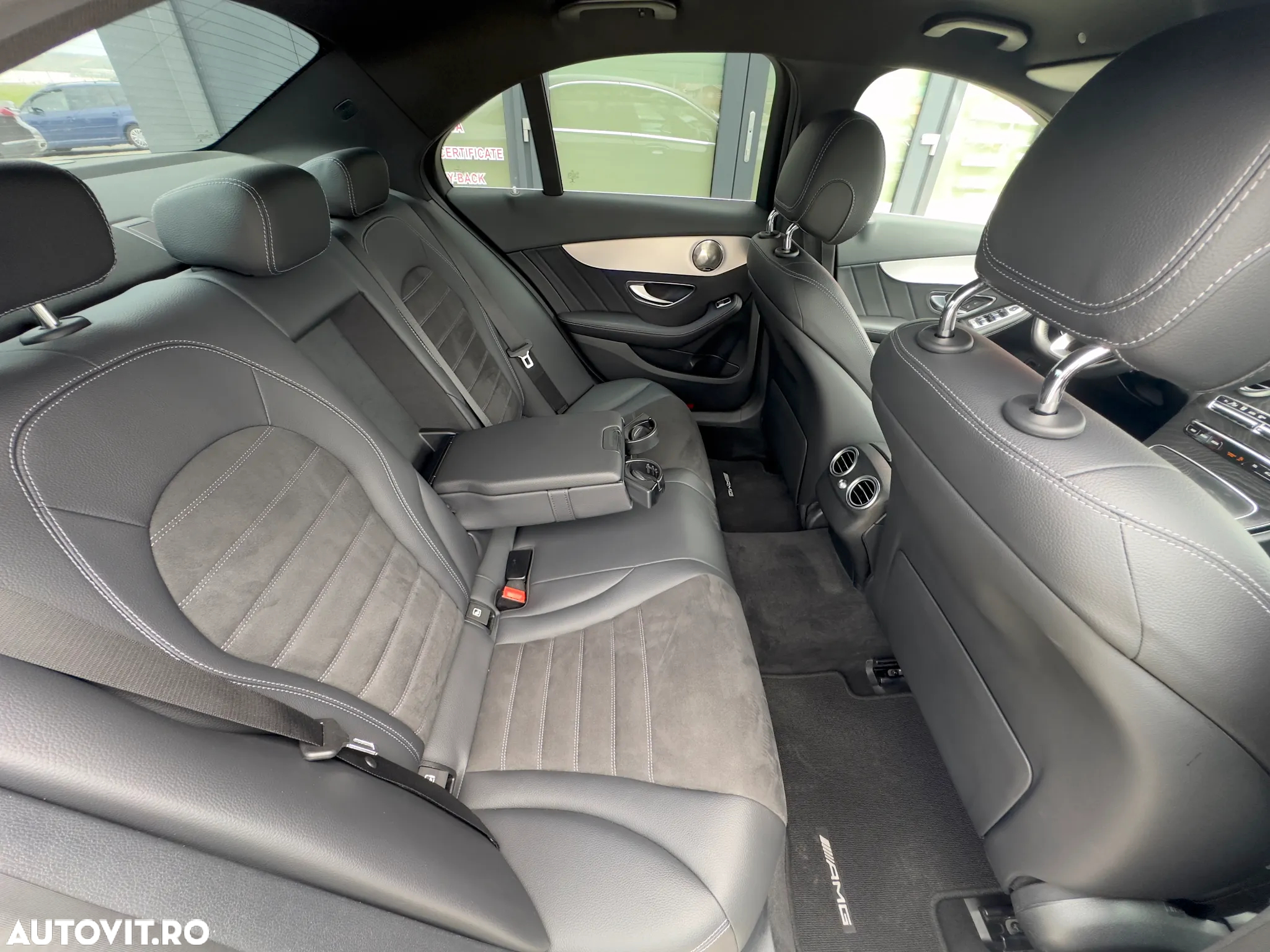 Mercedes-Benz C 300 Aut. - 31