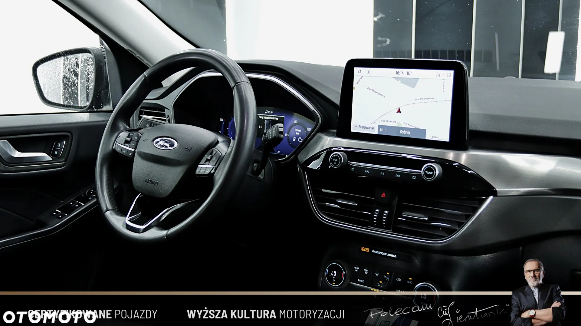 Ford Kuga 2.5 FHEV FWD Titanium - 17