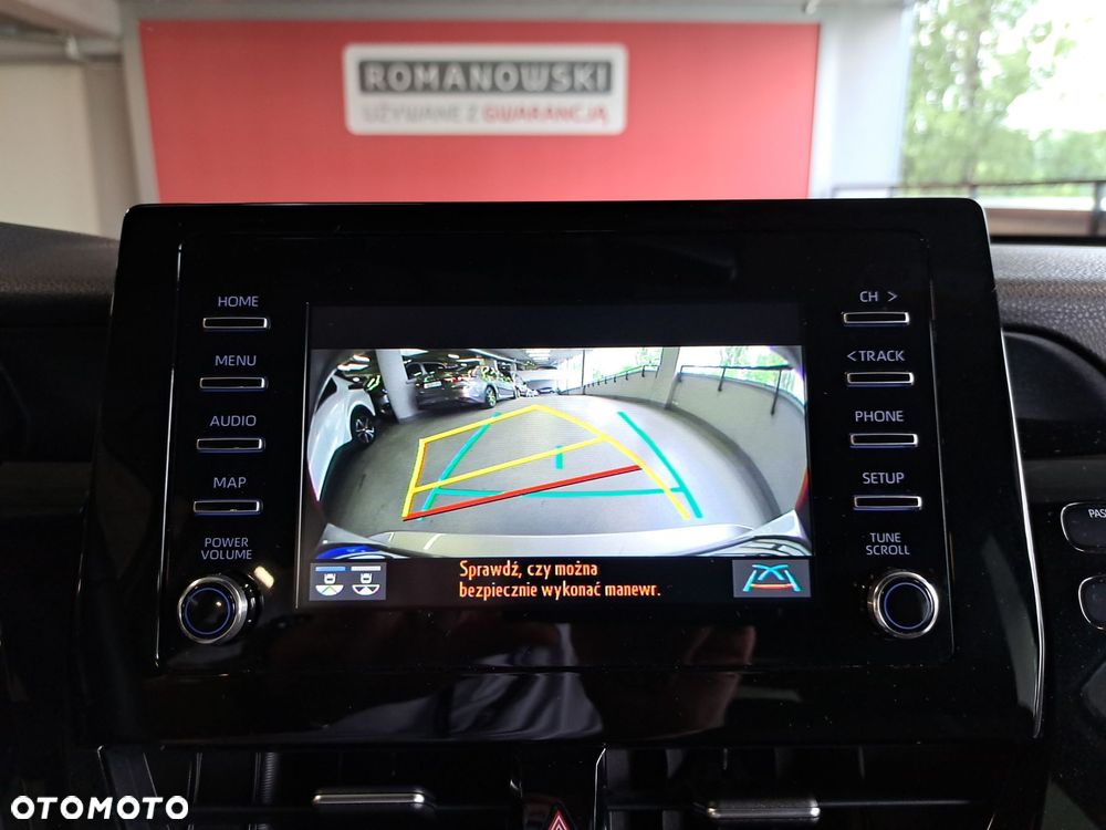 Toyota Camry 2.5 Hybrid Comfort CVT - 25