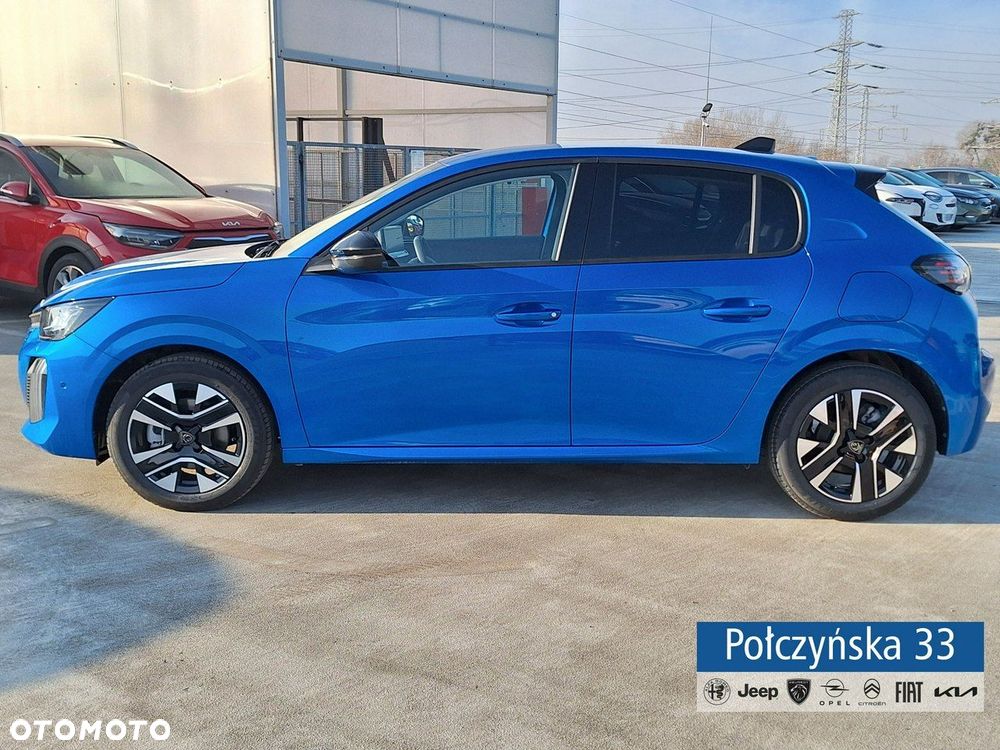 Peugeot 208 - 8