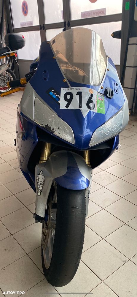 Honda CBR 600RR - 1