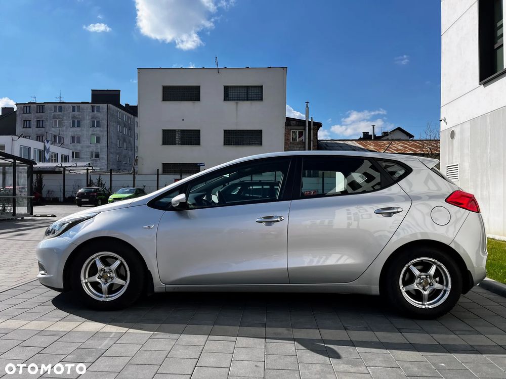 Kia Ceed 1.6 CRDi M - 4