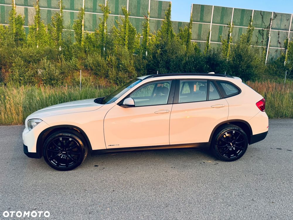 BMW X1 xDrive20i xLine - 4