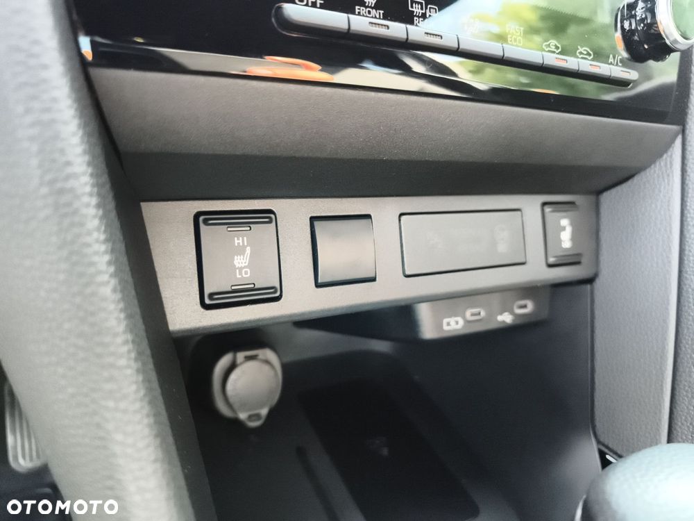 Toyota Yaris Cross Hybrid 1.5 Style - 23