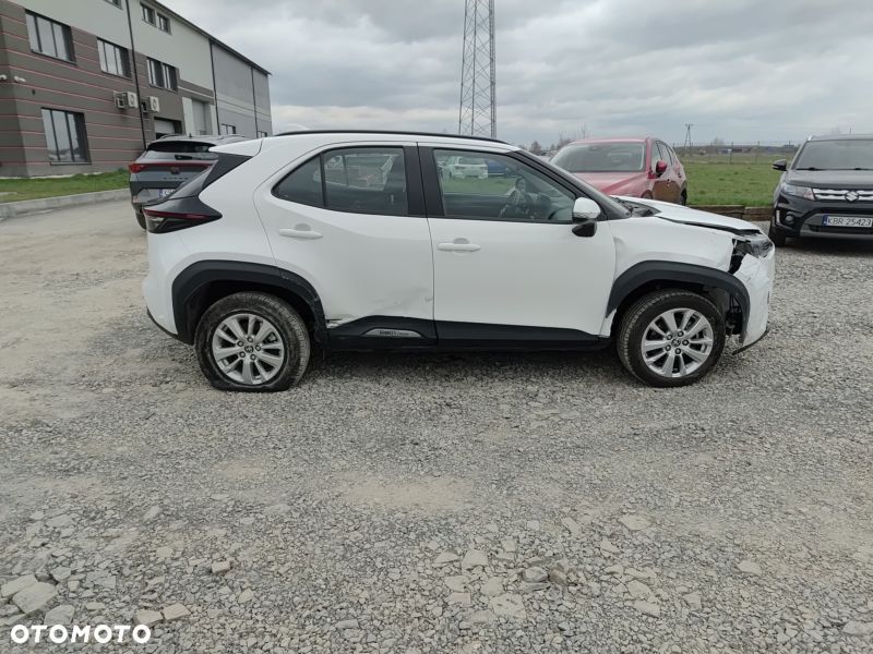 Toyota Yaris Cross Hybrid 1.5 Style - 16