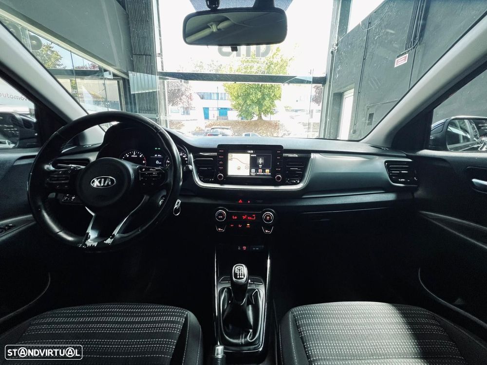 Kia Stonic 1.6 CRDi TX - 21