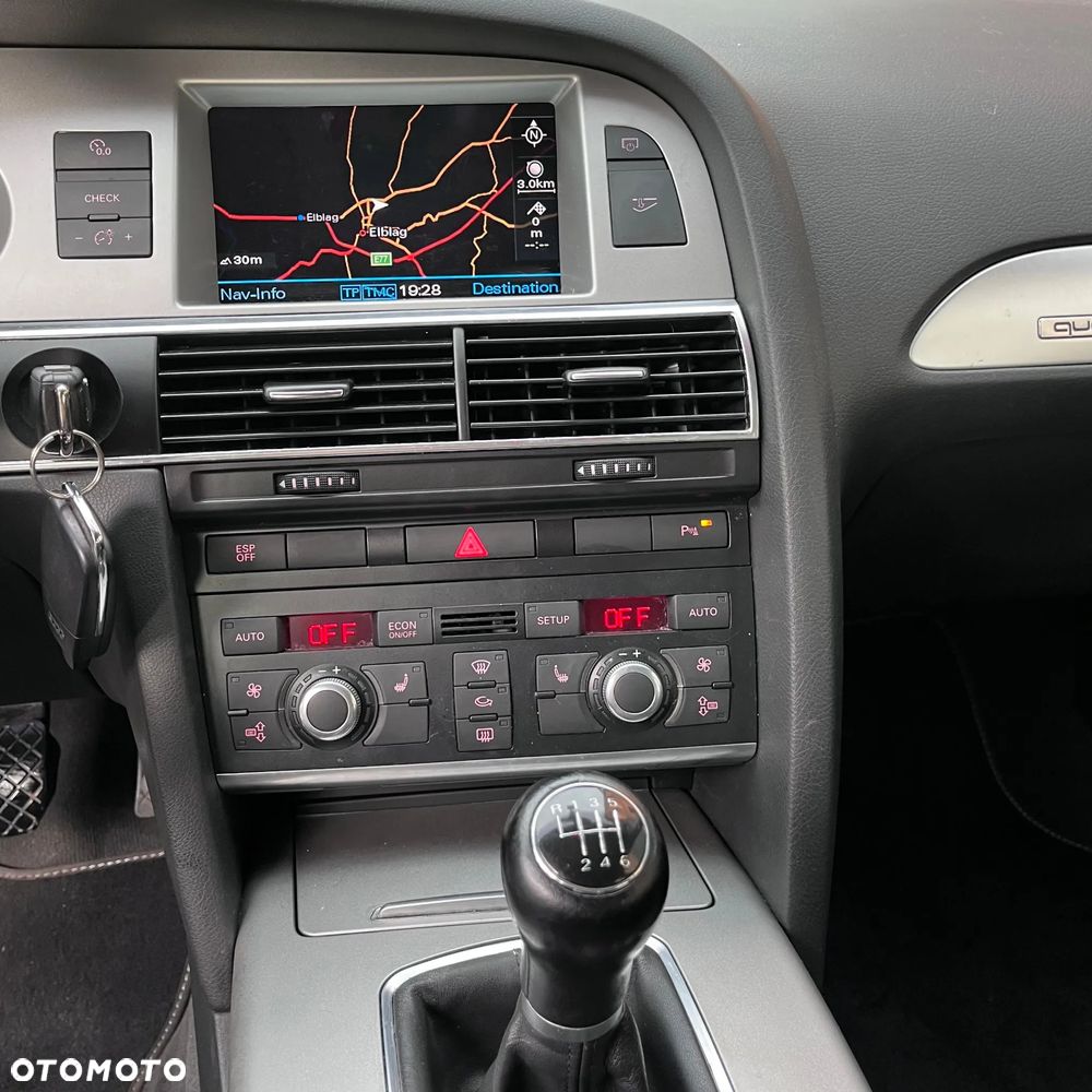 Audi A6 Avant 3.0 TDI Quattro - 14