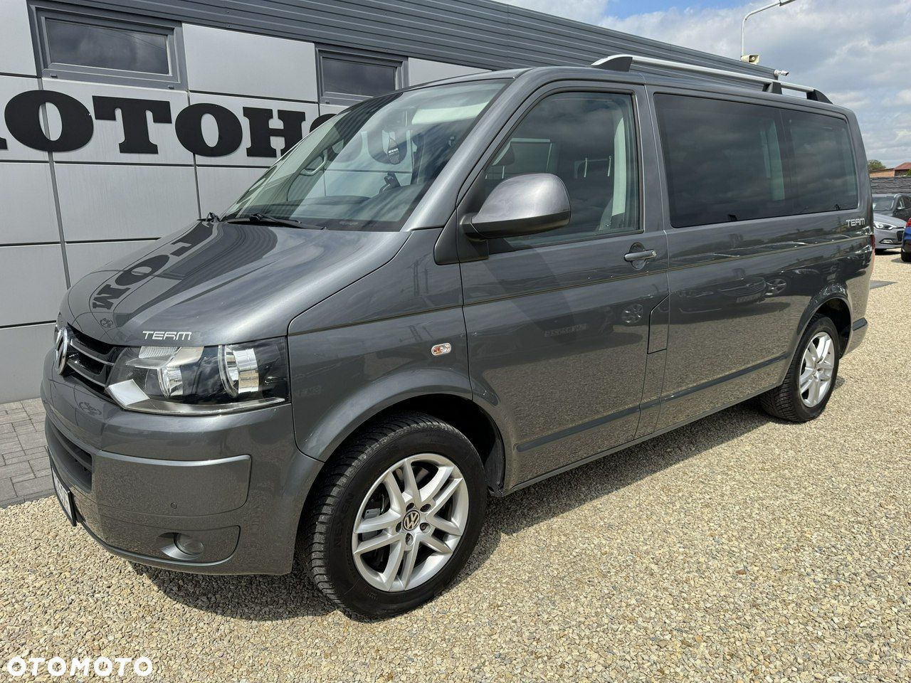 Volkswagen Multivan - 6