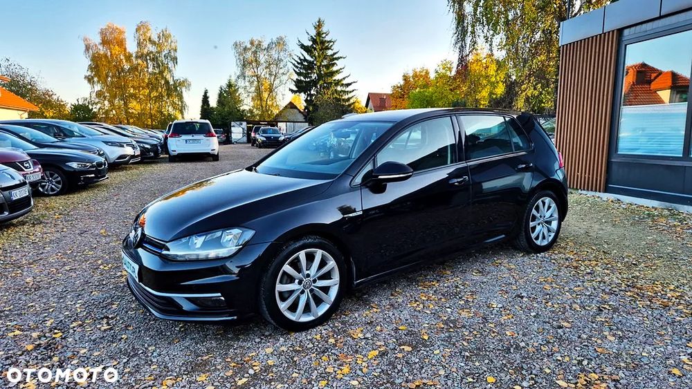 Volkswagen Golf - 26