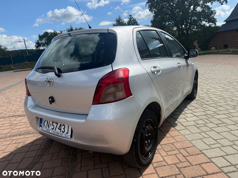 Toyota Yaris 1.0 Active - 7
