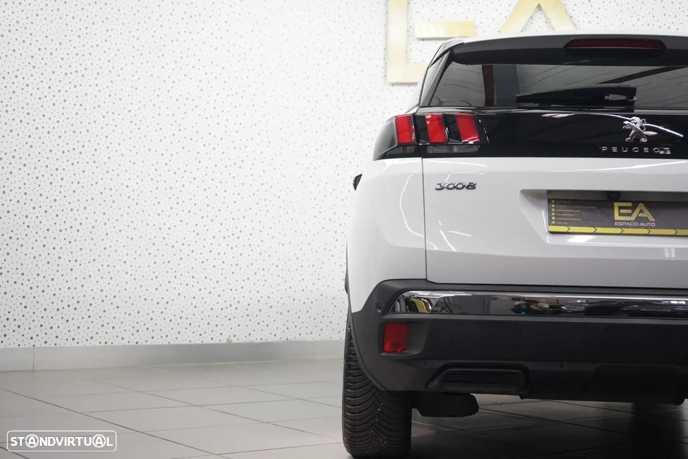 Peugeot 3008 1.2 PureTech Allure Pack EAT8 - 41