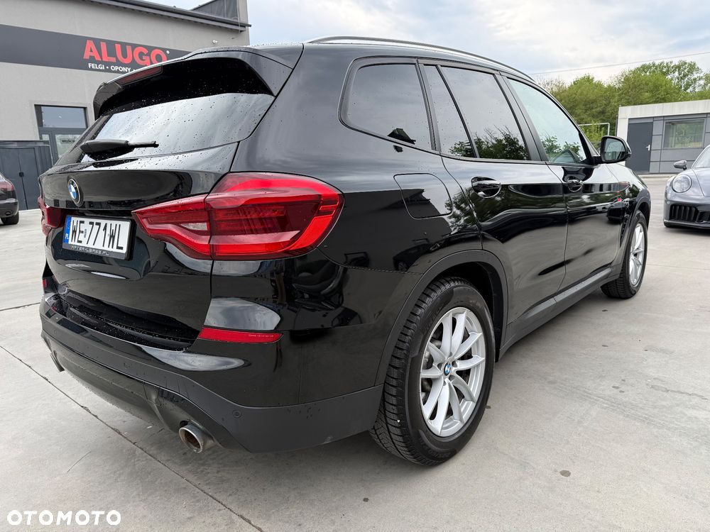 BMW X3 xDrive20i Advantage - 7