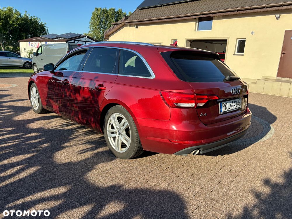 Audi A4 Avant 2.0 TDI ultra S tronic - 2