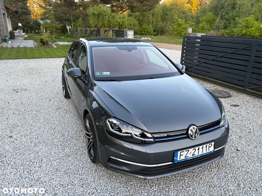 Volkswagen Golf 1.5 TSI BMT Comfortline - 1