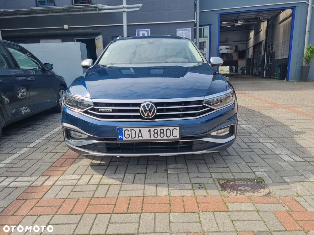 Volkswagen Passat 2.0 TDI 4Mot Elegance DSG - 2