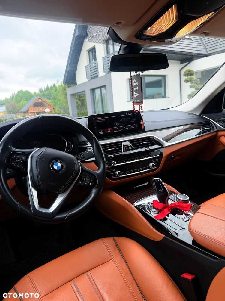 BMW Seria 5 - 8