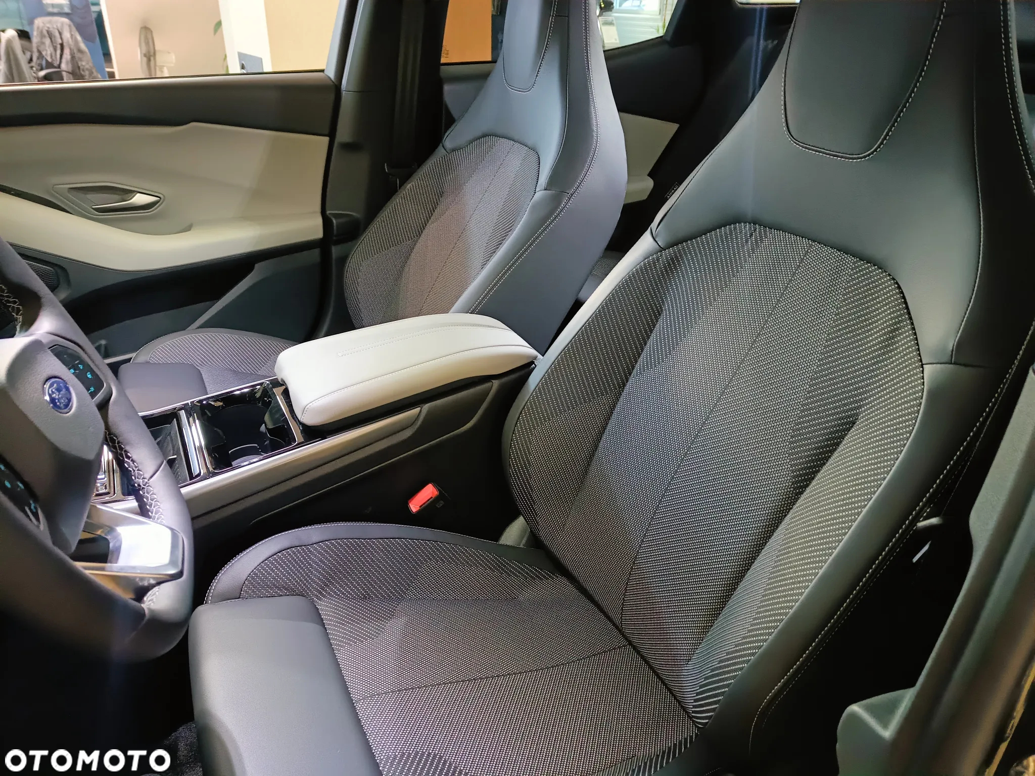 Ford Explorer 77kWh RWD - 9