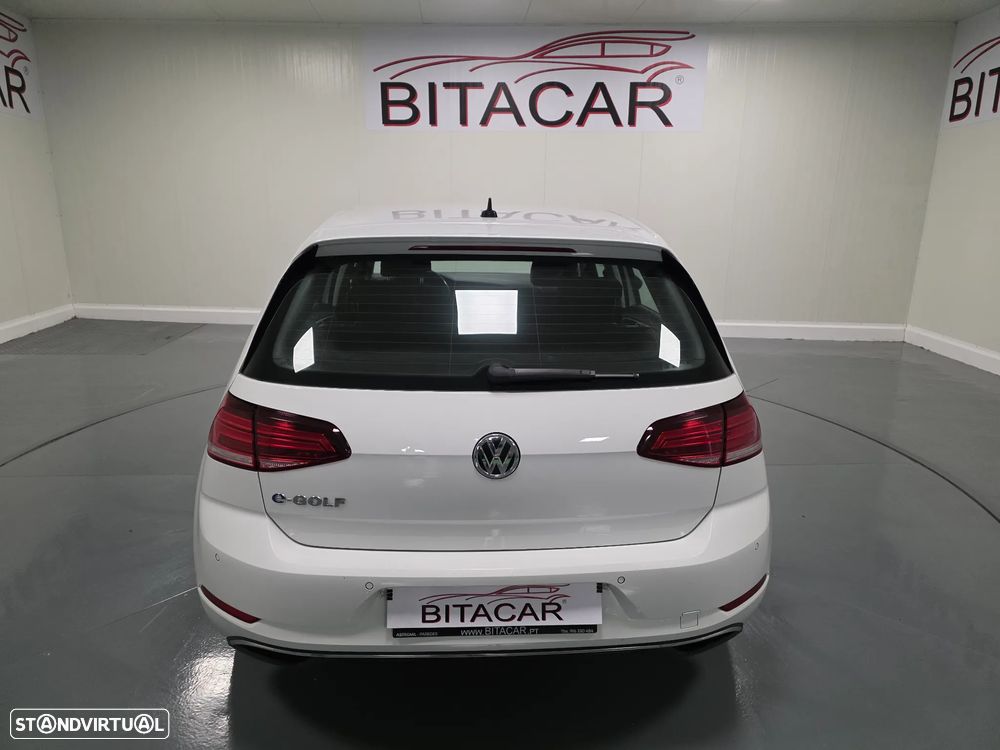 VW e-Golf AC/DC - 11