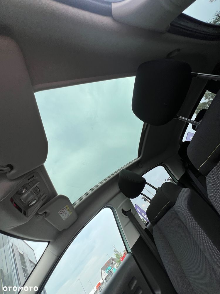 Citroën C3 1.2 PureTech Shine - 28