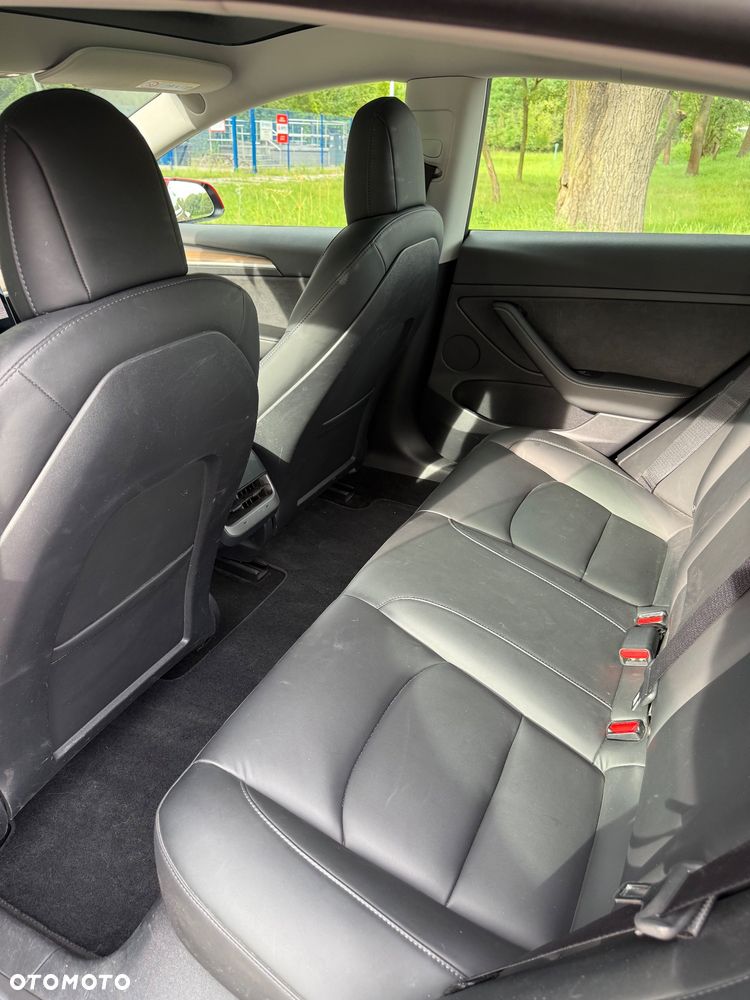 Tesla Model 3 - 13