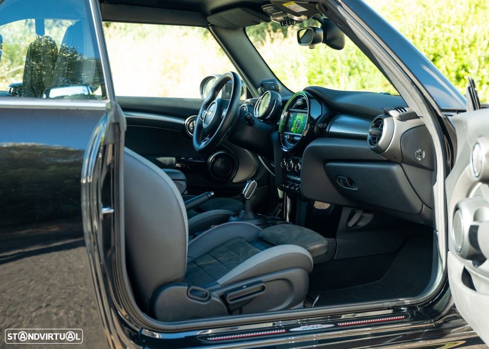 MINI Cabrio John Cooper Works Auto Desportiva - 39