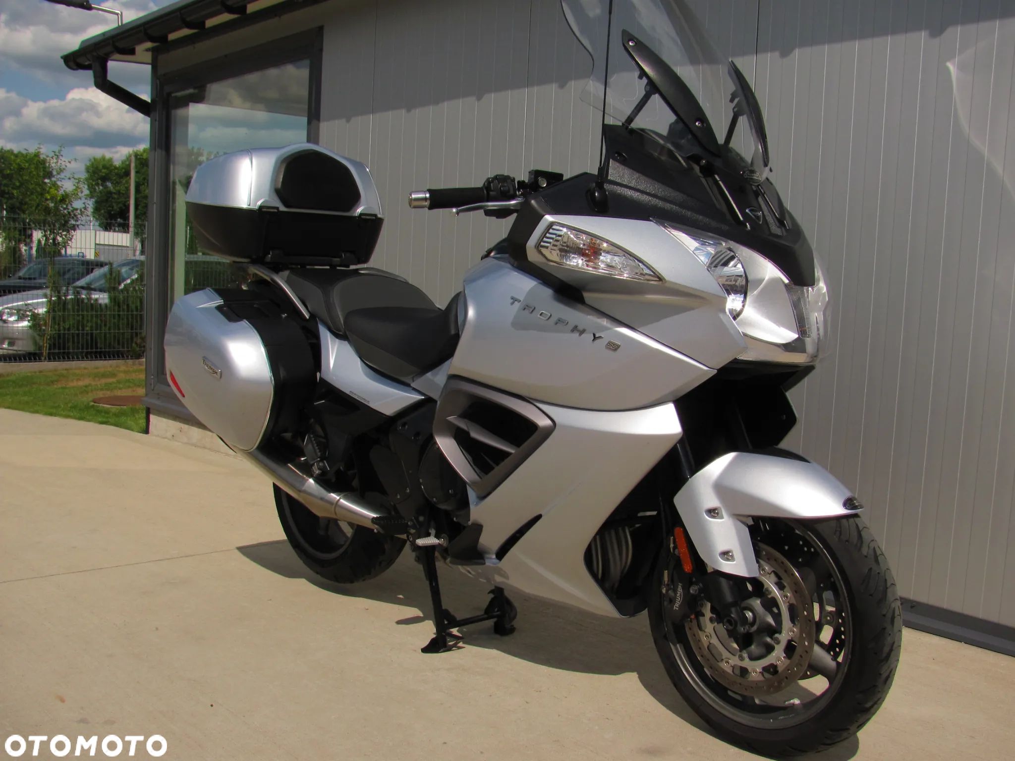 Triumph Trophy - 1