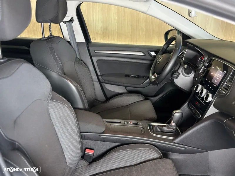 Renault Mégane Sport Tourer 1.5 Blue dCi Equilibre EDC - 9